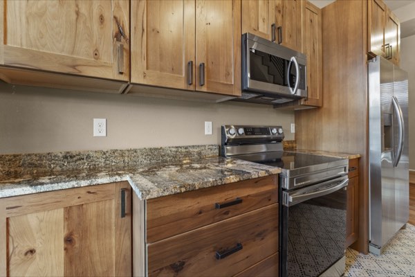 1129 E 17th Ave, Unit 2 photo 6