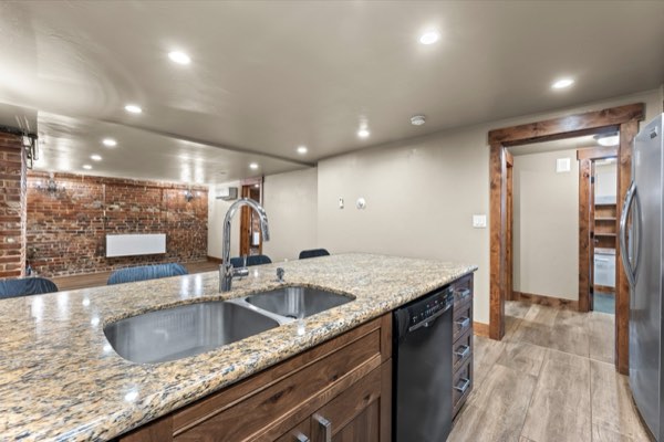 1626 Franklin St, Unit 1 photo 22