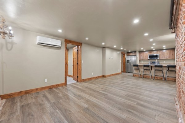 1626 Franklin St, Unit 1 photo 24