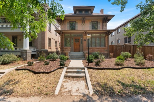 1670 Steele St, Unit 1 photo 1