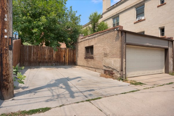 1670 Steele St, Unit 1 photo 15