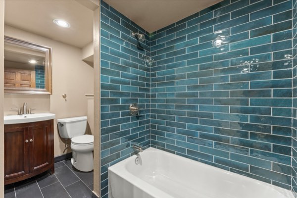 1670 Steele St, Unit 1 photo 32
