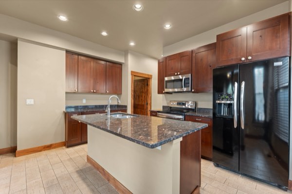 2700 E 12th Ave, Unit 1 photo 27
