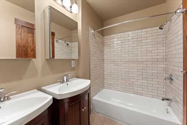 2700 E 12th Ave, Unit 1 photo 32